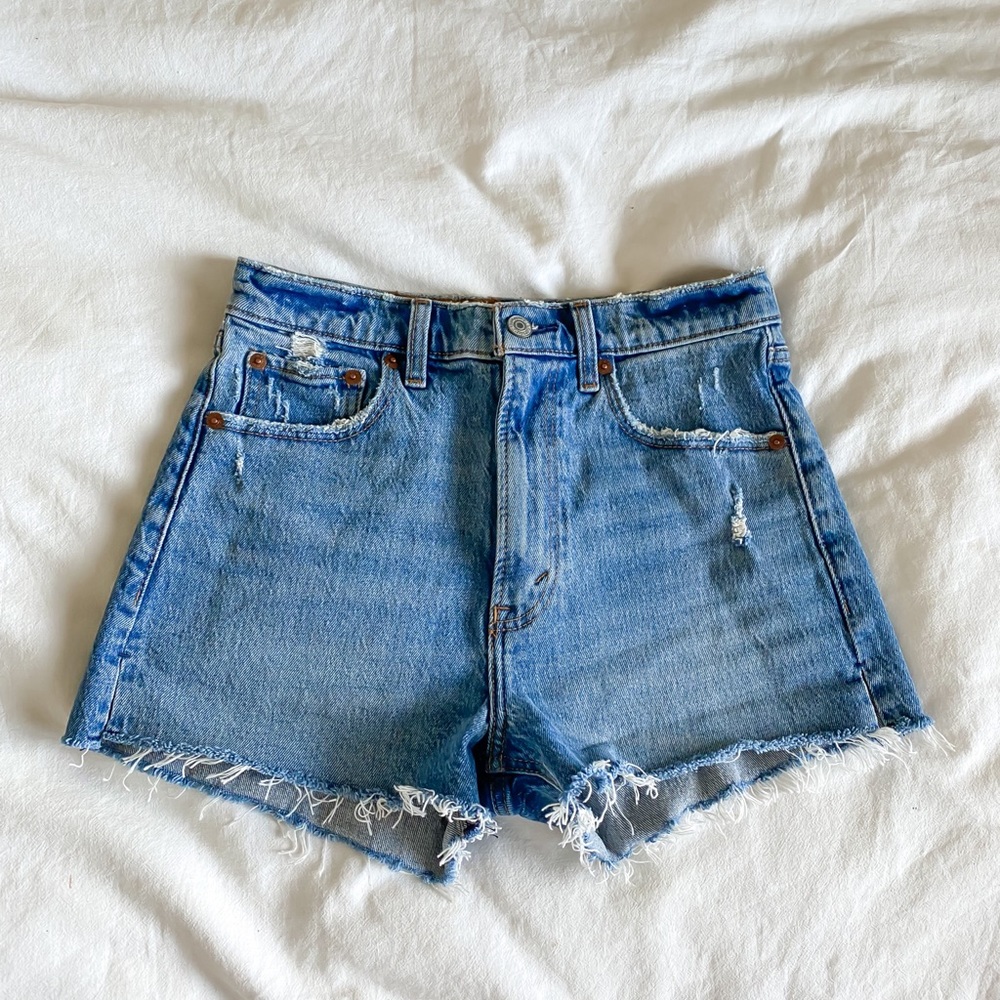 Abercrombie High Rise Mom Shorts